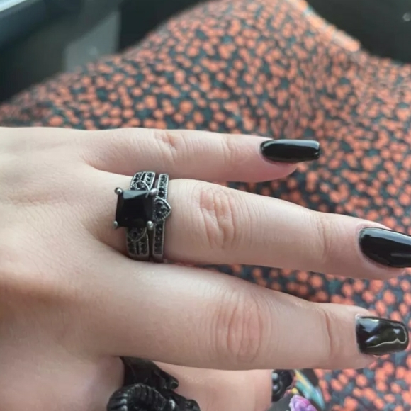 2C.T.W Princess Cut Black Diamond Bridal set Ring - Picture 5 of 16